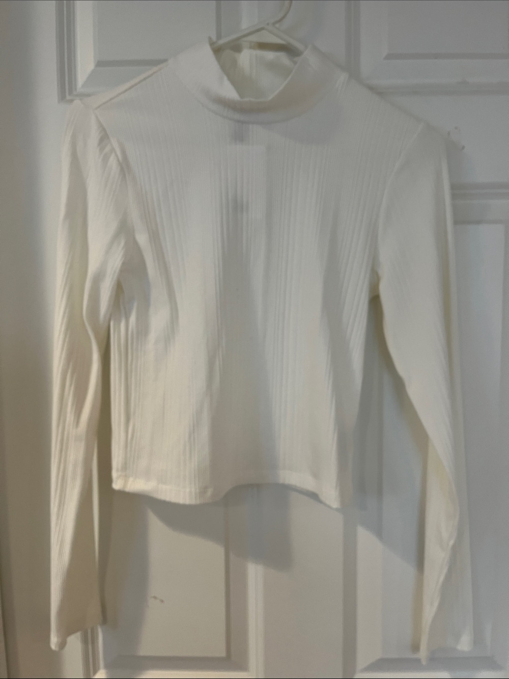 H&M White Ribbed Mock Neck Long Sleeve Top